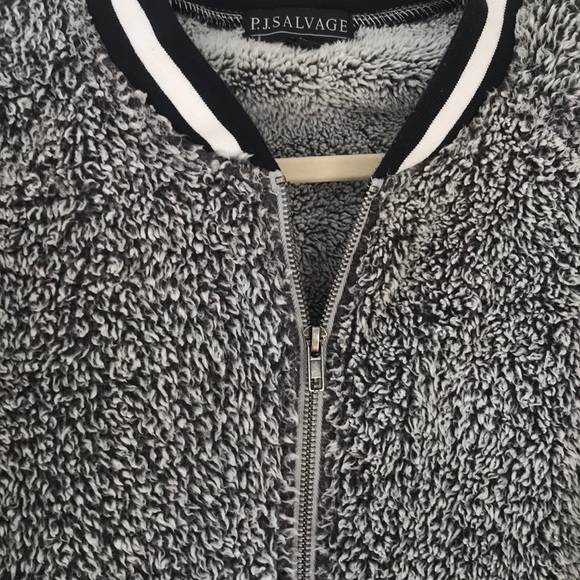 Sweater - Picture 3 of 3